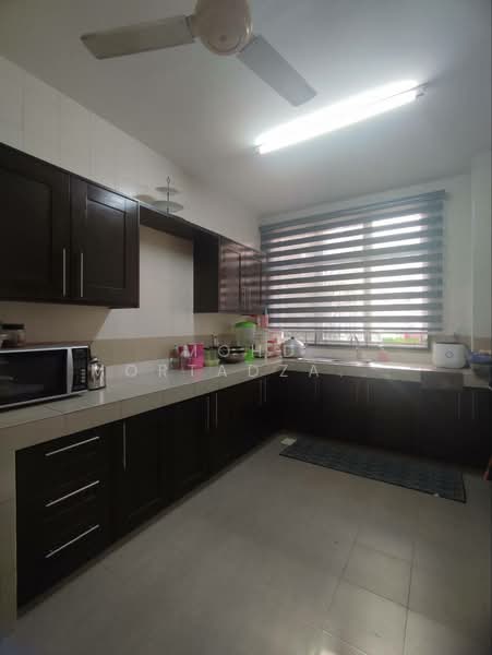 Semi-Detached House for Sale in Presint 15 (Putrajaya) - Mohd Mortadza Ahmad - Kitchen - PropertyGuru.com.my