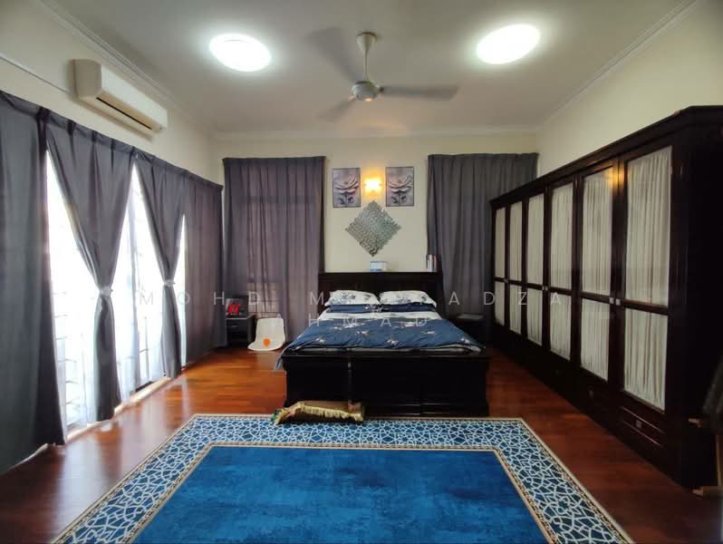 Semi-Detached House for Sale in Presint 15 (Putrajaya) - Mohd Mortadza Ahmad - Bedroom - PropertyGuru.com.my