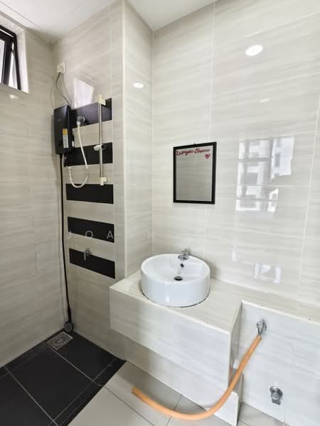 Service Residence for Rent at D'Summit Residences - Joanna Tai - Bathroom - PropertyGuru.com.my