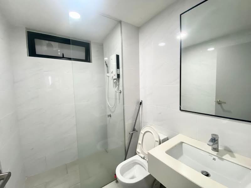 Condominium for Rent at Vertu Resort - Jie Xian Tan - Bathroom - PropertyGuru.com.my