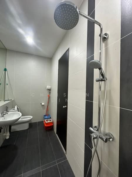 Setia Eco Gardens untuk Untuk Disewa - RM 5,500 /bulan, Apr 2026 - Bathroom - PropertyGuru.com.my
