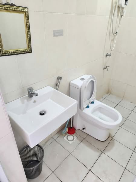 The Sky Residence untuk Untuk Disewa - RM 2,000 /bulan, Apr 2026 - Bathroom - PropertyGuru.com.my