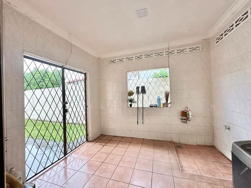 Semi-Detached House for Sale in Kajang (Selangor) - Mohd Nazri Roslan - Interior - PropertyGuru.com.my