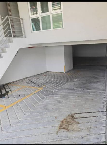 Shop / Office untuk Disewa di Pudu (KL City Centre) - Angie Lim - Entrance - PropertyGuru.com.my