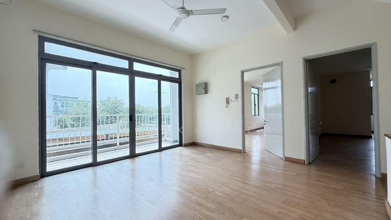 Semi-Detached House for Sale in D'Island (Puchong) - Yumiko Kew - Living Room - PropertyGuru.com.my