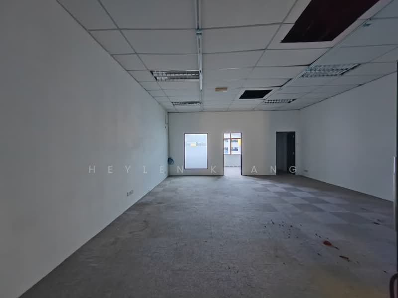 Shah Alam Seksyen 7 Renovated 2nd Floor Office for Rent untuk Untuk Disewa - RM 3,200 /bulan, Apr 2026 - Interior - PropertyGuru.com.my