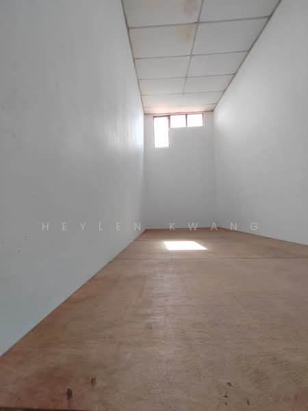 Shah Alam Seksyen 7 Renovated 2nd Floor Office for Rent untuk Untuk Disewa - RM 3,200 /bulan, Apr 2026 - Interior - PropertyGuru.com.my