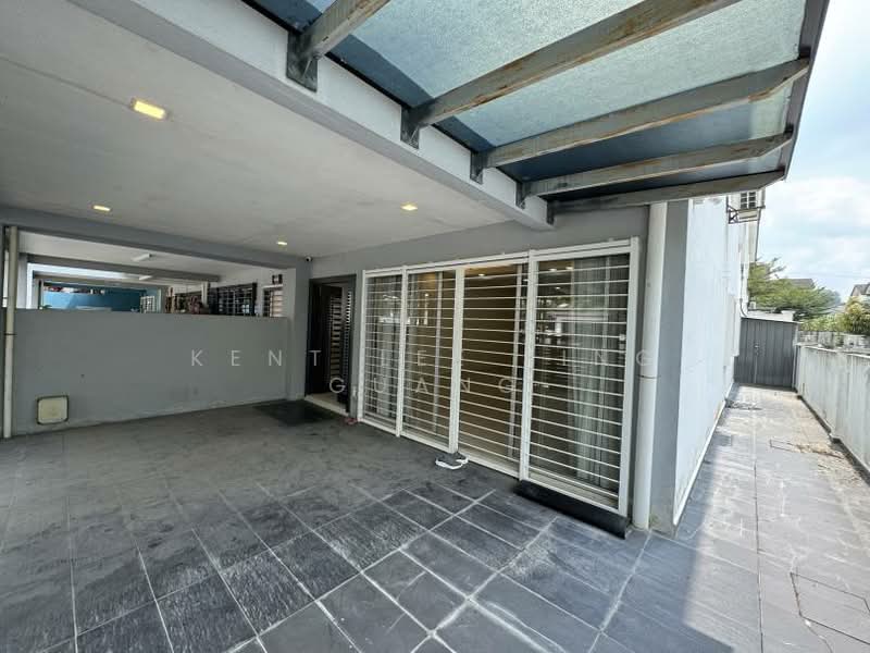 2-storey Terraced House for Sale in Bandar Nusa Rhu (Shah Alam) - Kent Lee Jing Guang - Exterior - PropertyGuru.com.my