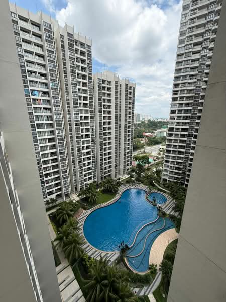Condominium for Rent at Amberside @ Country Garden Danga Bay - Joanna Tai - Exterior - PropertyGuru.com.my