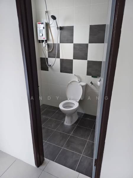 Townhouse for Rent in Ipoh (Perak) - Mandy Phang - Bathroom - PropertyGuru.com.my
