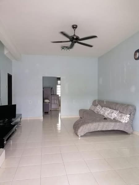 2-storey Terraced House for Rent in Taman Bestari Indah (Ulu Tiram) - Daphne Lee - Living Room - PropertyGuru.com.my