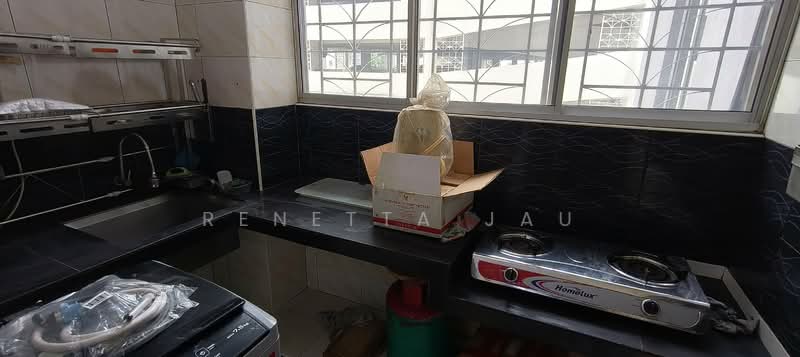 Condominium for Rent at Aseana Puteri - Renetta Jau - Kitchen - PropertyGuru.com.my