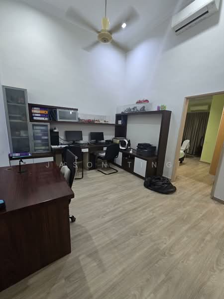 Bandar Baru Permas Jaya untuk Untuk Disewa - RM 3,500 /bulan, Apr 2026 - Study - PropertyGuru.com.my