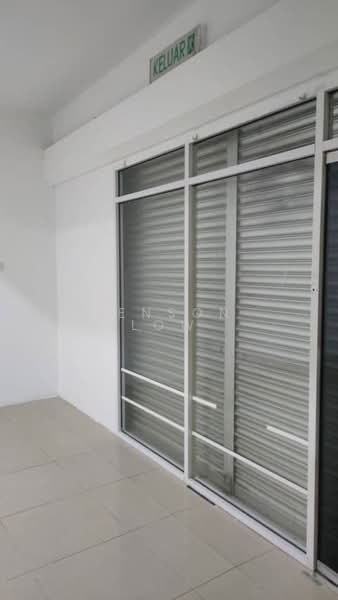 Shop for Sale in Batu Caves (Selangor) - Jenson Low - Exterior - PropertyGuru.com.my