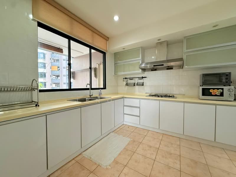 Green Heights Condo untuk Untuk Disewa - RM 3,000 /bulan, Apr 2026 - Kitchen - PropertyGuru.com.my