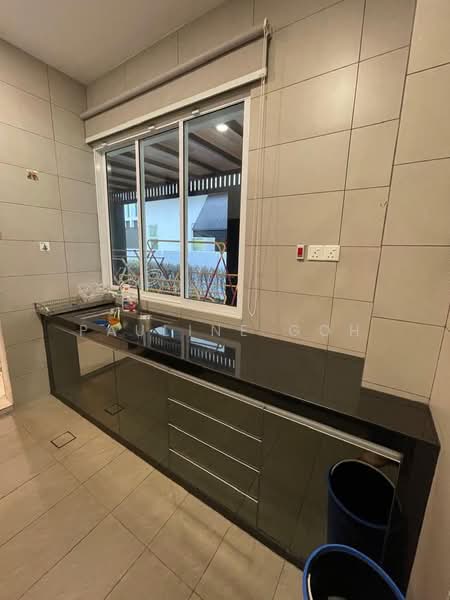 Bungalow for Sale in Senibong (Permas Jaya) - Pauline Goh - Kitchen - PropertyGuru.com.my