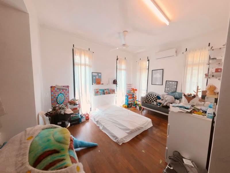 Semi-Detached House for Sale in Presint 15 (Putrajaya) - Mohd Mortadza Ahmad - Bedroom - PropertyGuru.com.my