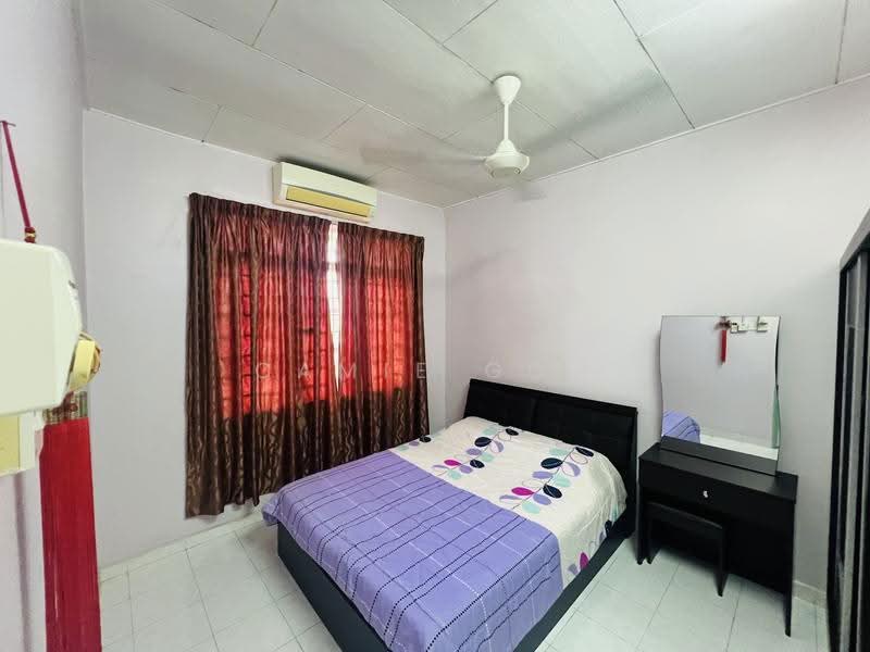 2-storey Terraced House for Sale in Tampin (Negeri Sembilan) - Camie Goh - Bedroom - PropertyGuru.com.my
