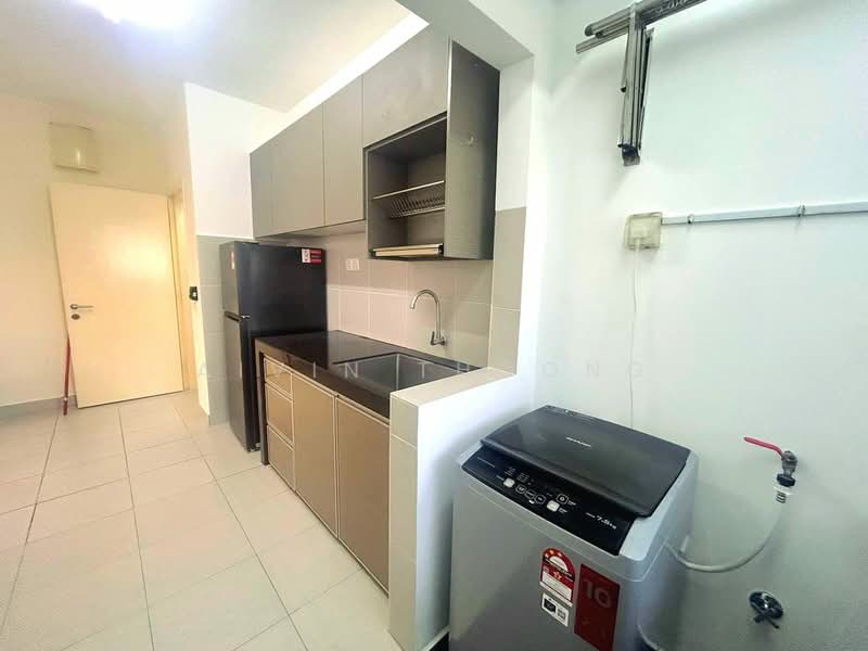 Apartment for Sale at Harmoni @ Eco Majestic - Aivin Thoong - Kitchen - PropertyGuru.com.my