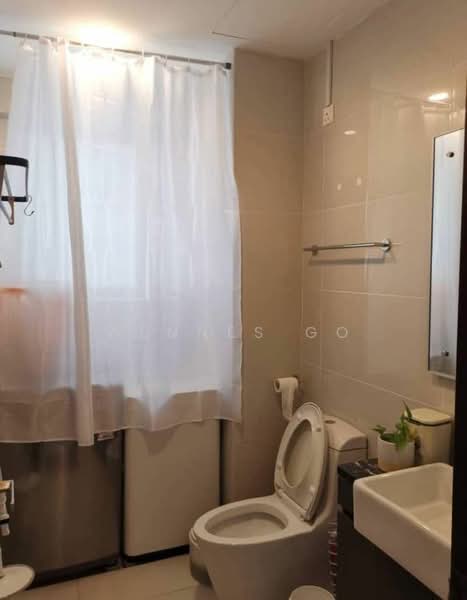 Condominium for Rent at Amberside @ Country Garden Danga Bay - Wennes Go - Bathroom - PropertyGuru.com.my