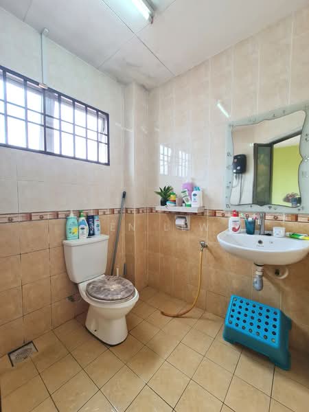 2-storey Terraced House for Sale in Taman Segar Perdana (Cheras) - Ken Lew - Bathroom - PropertyGuru.com.my