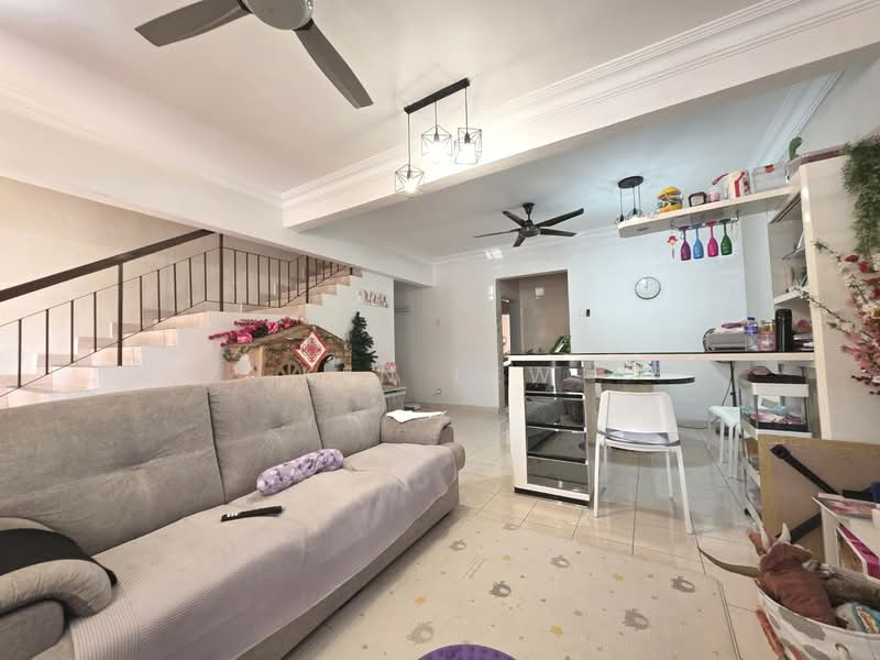 2-storey Terraced House for Sale in Taman Segar Perdana (Cheras) - Ken Lew - Living Room - PropertyGuru.com.my