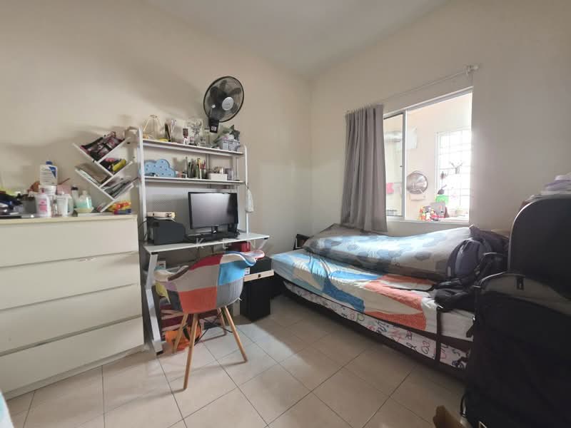 2-storey Terraced House for Sale in Taman Segar Perdana (Cheras) - Ken Lew - Bedroom - PropertyGuru.com.my