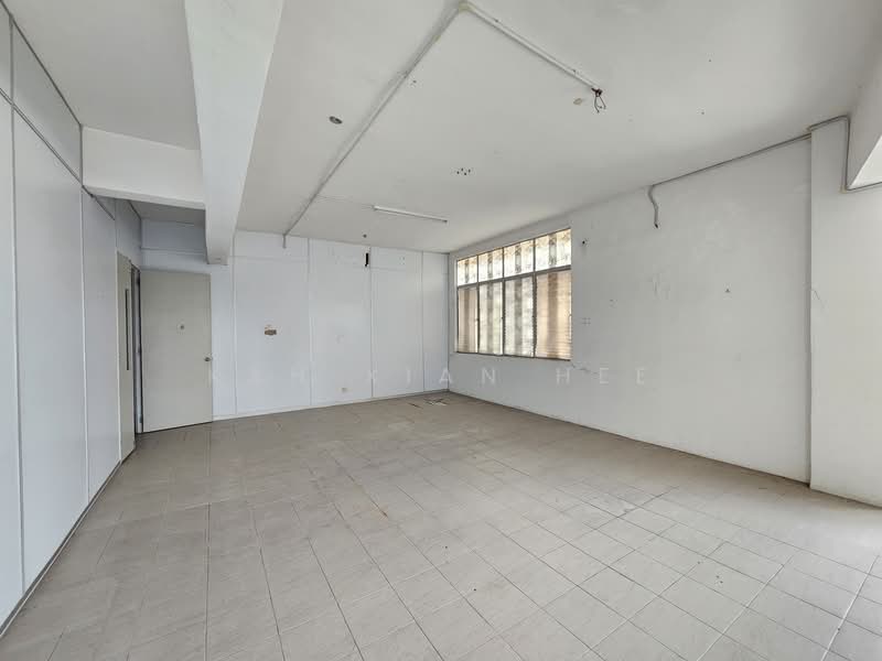 Office for Rent in Kajang (Selangor) - KAH XIAN Hee - Interior - PropertyGuru.com.my