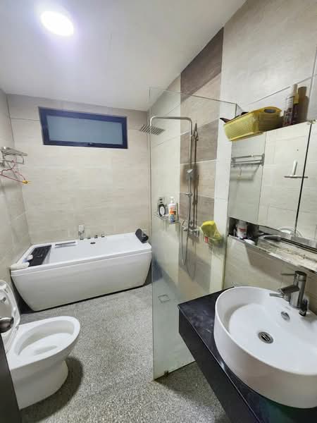 Service Residence for Sale at Molek Regency - Lesley Tan - Bathroom - PropertyGuru.com.my