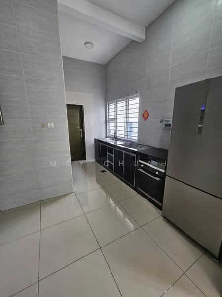 Cluster House for Sale in Iskandar Puteri (Nusajaya) (Johor) - May Chuah - Kitchen - PropertyGuru.com.my