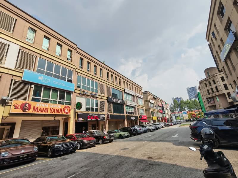 Shop / Office for Sale in Kota Damansara (Selangor) - Zuraina Rajudin - Exterior - PropertyGuru.com.my