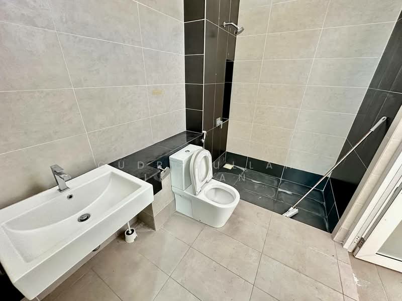 2-storey Terraced House for Sale in Eco Majestic (Semenyih) - Gudrotullah Ikhwan - Bathroom - PropertyGuru.com.my