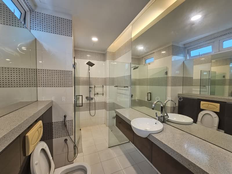 Bungalow for Sale in KL City Centre (Kuala Lumpur) - Terrance Leong - Bathroom - PropertyGuru.com.my