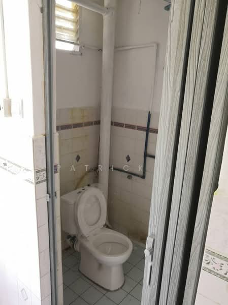 Apartment for Sale at Sri Bayan Mas - Patrick . - Bathroom - PropertyGuru.com.my