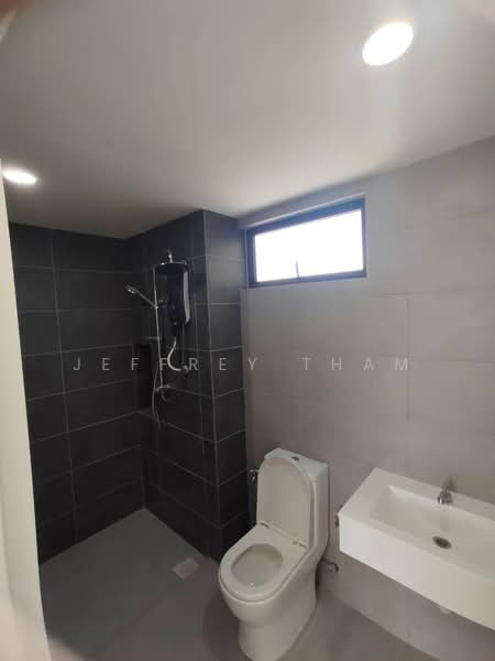 Pangsapuri untuk Disewa di Vista Sentul Residences - Jeffrey Tham - Bathroom - PropertyGuru.com.my