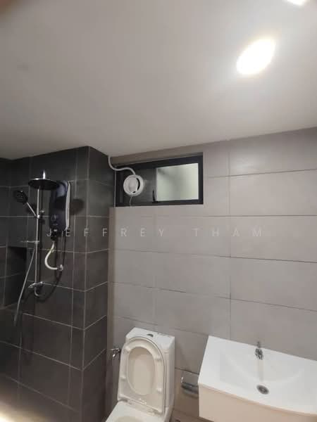 Pangsapuri untuk Disewa di Vista Sentul Residences - Jeffrey Tham - Bathroom - PropertyGuru.com.my