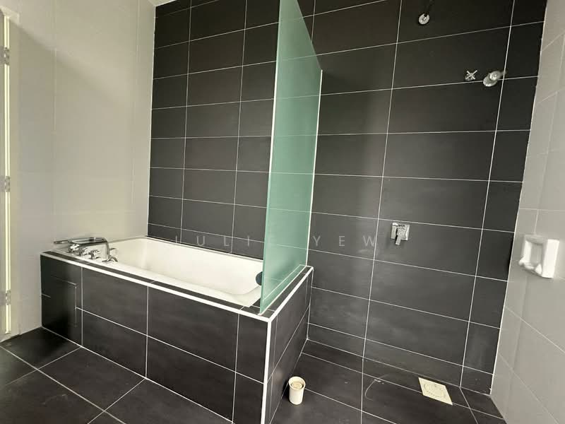 Bungalow for Sale in Iskandar Puteri (Nusajaya) (Johor) - Julie Yew - Bathroom - PropertyGuru.com.my