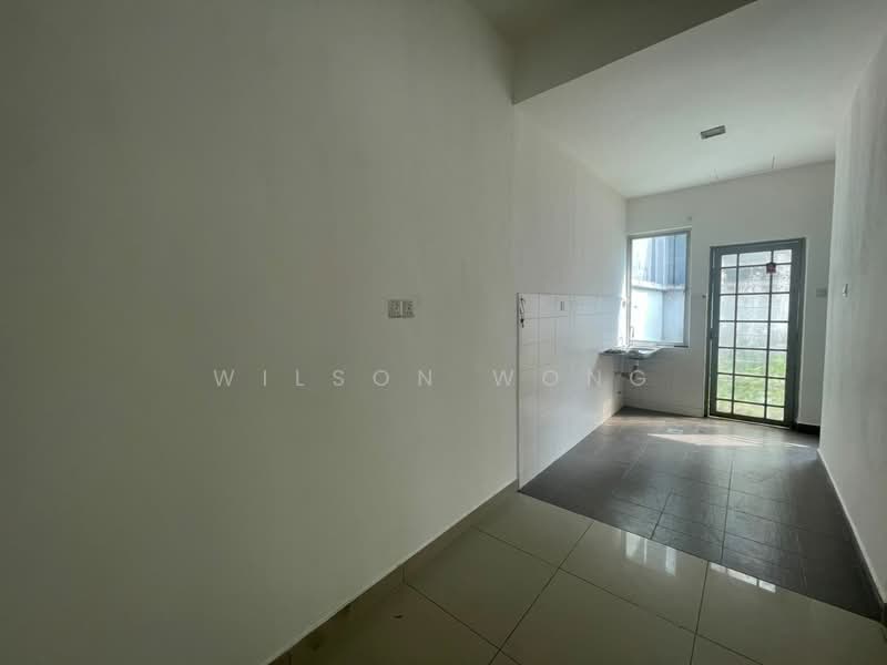 Semi-Detached House for Rent in Anggun 2 Residence (Rawang) - Wilson Wong - Kitchen - PropertyGuru.com.my