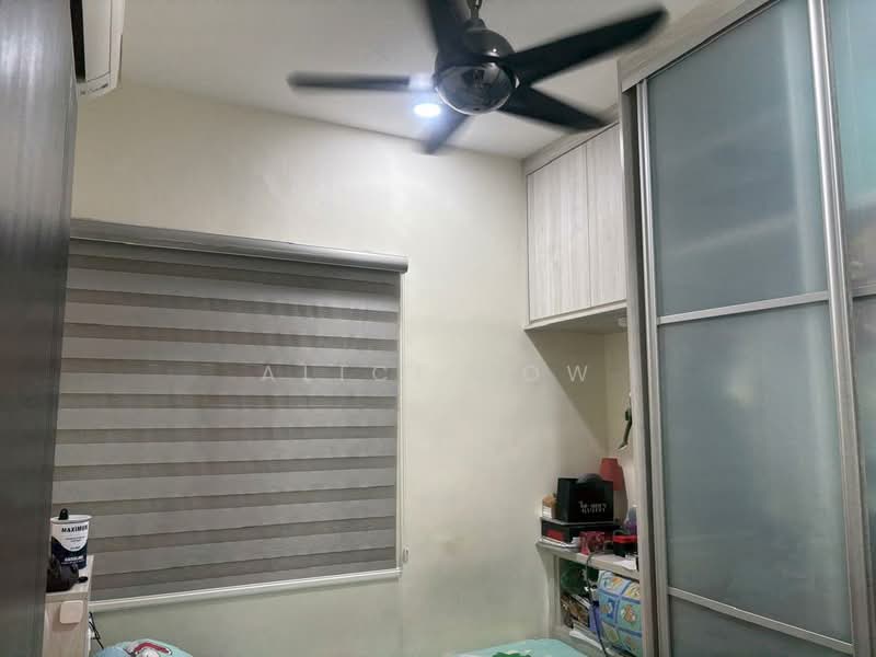 Service Residence for Sale at OUG Parklane - Alice Low - Bedroom - PropertyGuru.com.my