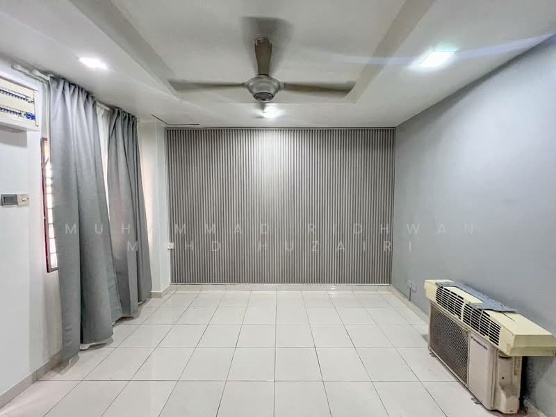 2-storey Terraced House for Sale in Bandar Tun Hussein Onn (Cheras) - Muhammad Ridhwan Mohd Huzairi - Interior - PropertyGuru.com.my