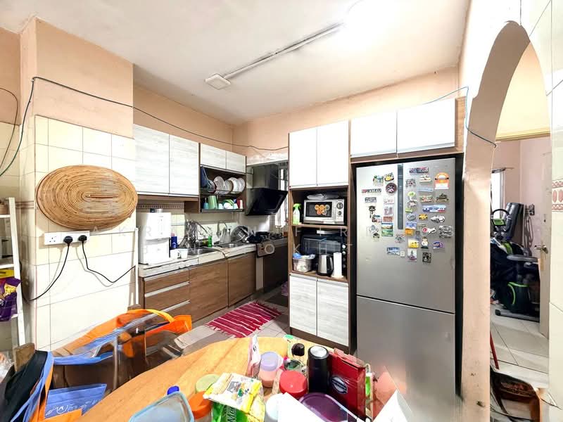 Condominium for Sale at Sri Ledang - Akramin Firdaus Bin Mokhtar - Kitchen - PropertyGuru.com.my