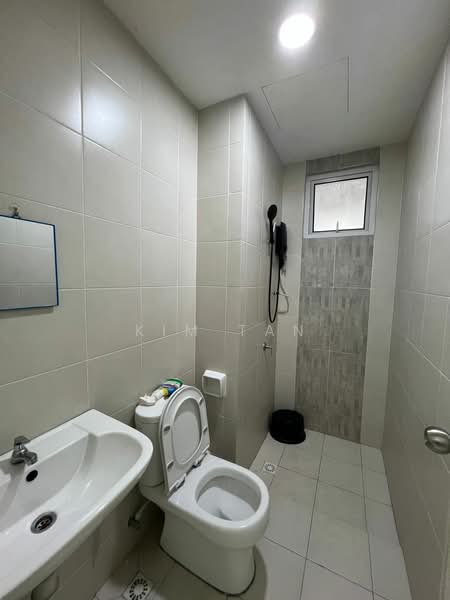 Condominium for Rent at Imperial Grande - Kim Tan - Bathroom - PropertyGuru.com.my