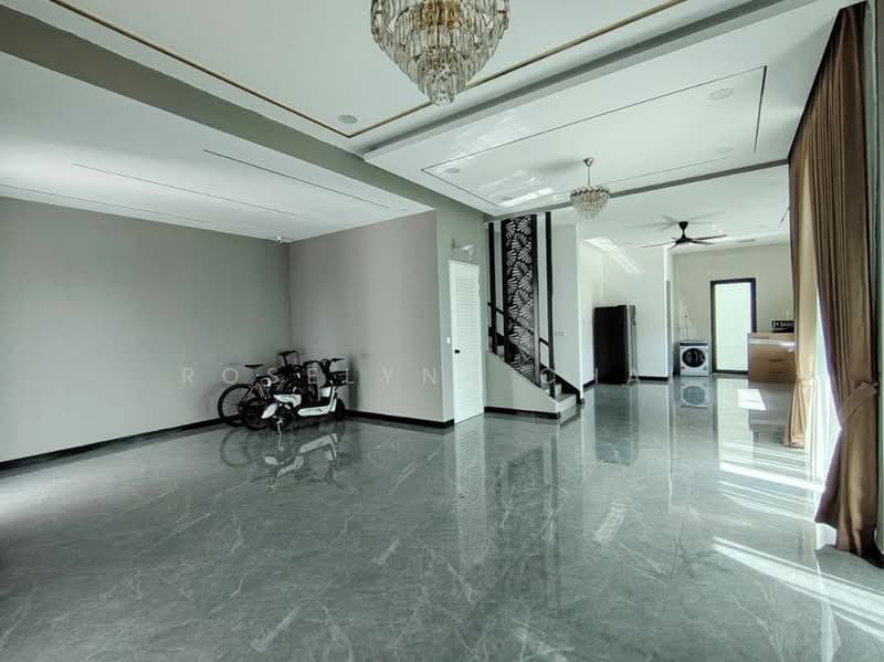 Semi-Detached House for Rent in Setia Tropika (Johor Bahru) - Roselynn Chai - Living Room - PropertyGuru.com.my
