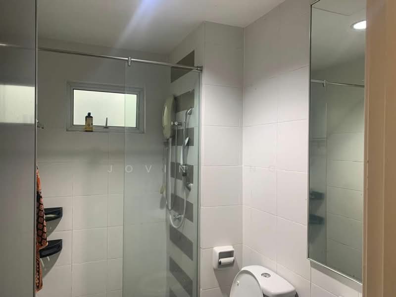 One World 2 (1-Sky) untuk Untuk Disewa - RM 2,000 /bulan, Apr 2026 - Bathroom - PropertyGuru.com.my