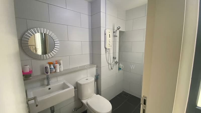 Rumah Teres 3 Tingkat untuk Dijual di Tamansari (Rawang) - Alice Low - Bathroom - PropertyGuru.com.my