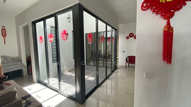 Rumah Teres 3 Tingkat untuk Dijual di Tamansari (Rawang) - Alice Low - Living Room - PropertyGuru.com.my