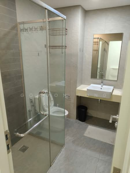 Condominium for Rent at Vivo Residential Suites - Gordon Tong - Bathroom - PropertyGuru.com.my