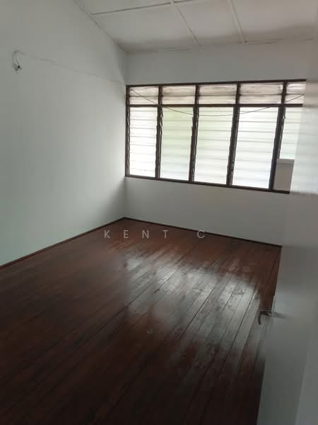 2-storey Terraced House for Sale in Taman Canning (Ipoh) - Kent C - Interior - PropertyGuru.com.my