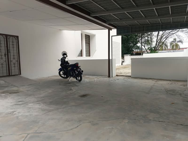 2-storey Terraced House for Sale in Taman Canning (Ipoh) - Kent C - Exterior - PropertyGuru.com.my