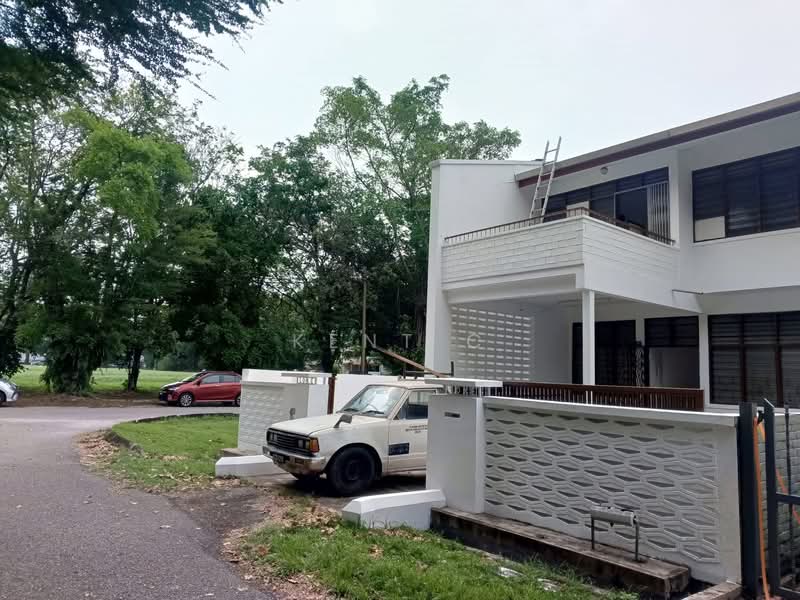 2-storey Terraced House for Sale in Taman Canning (Ipoh) - Kent C - Exterior - PropertyGuru.com.my